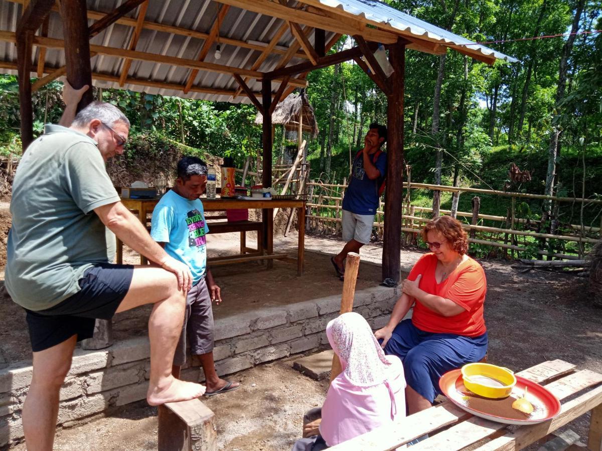 Tereng Wilis Jungle Inn Tetebatu Bagian luar foto